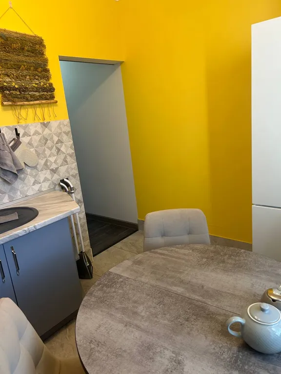 Квартира двухкомнатная в Ленинском, 62 м², Севастополь — фото 7