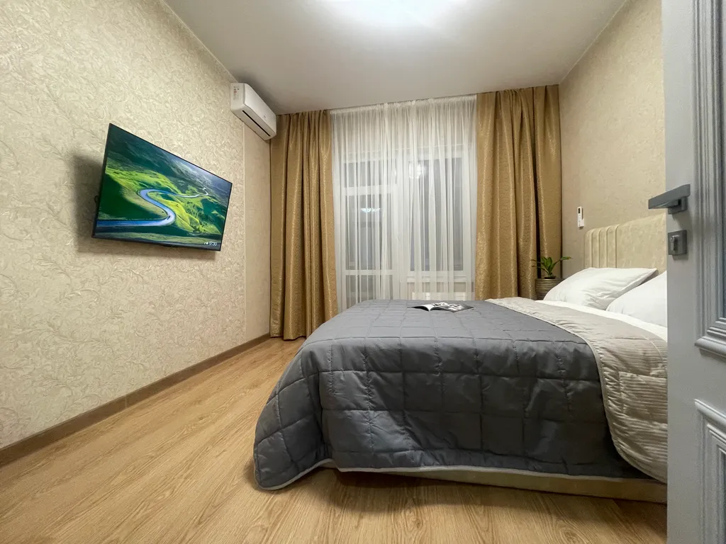 Квартира двухкомнатная на улице Луначарского, 78 м², Ессентуки — фото 25