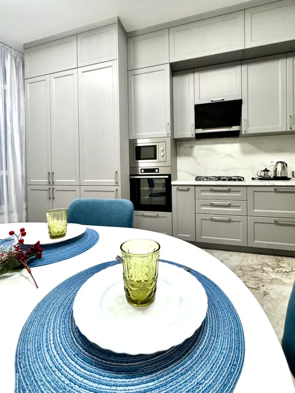 Квартира двухкомнатная на улице Луначарского, 78 м², Ессентуки — фото 6