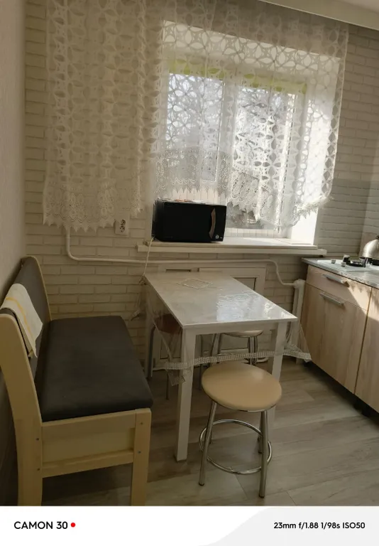 Квартира двухкомнатная на улице Прудовой, 46 м², Печоры — кухня, фото 3
