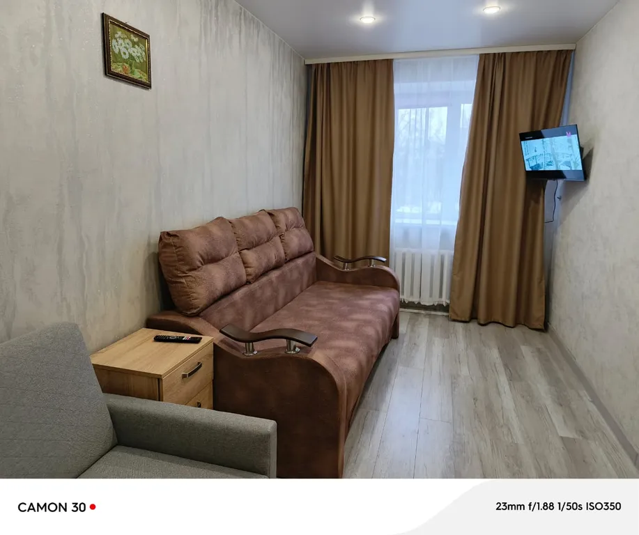Квартира двухкомнатная на улице Прудовой, 46 м², Печоры — спальня