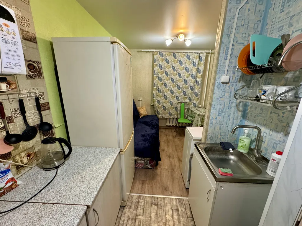 Квартира однокомнатная в Железнодорожном, 13 м², Самара — кухня, фото 2