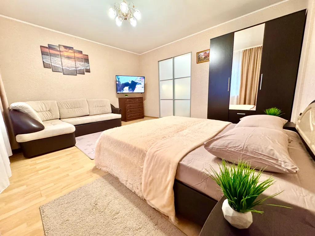Квартира двухкомнатная в Советском, 60 м², Самара — фото 10