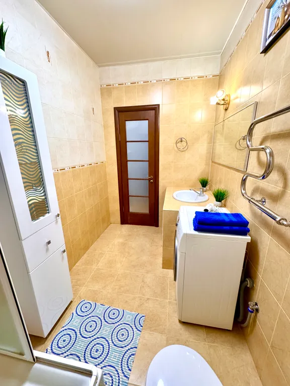Квартира двухкомнатная в Советском, 60 м², Самара — фото 30