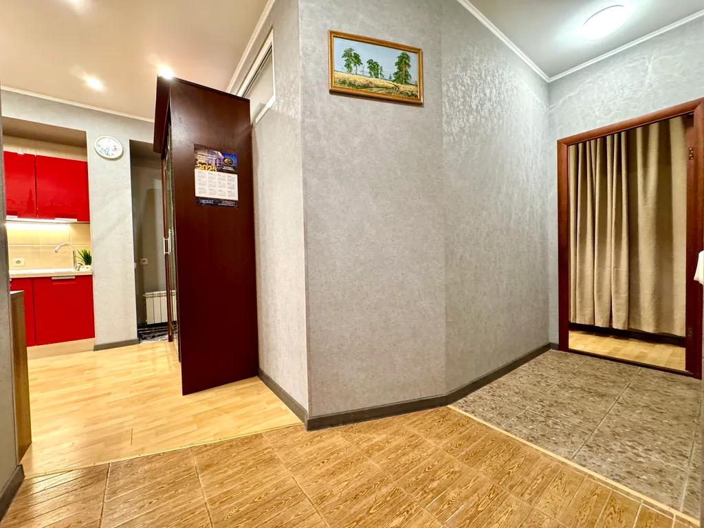 Квартира двухкомнатная в Советском, 60 м², Самара — фото 35