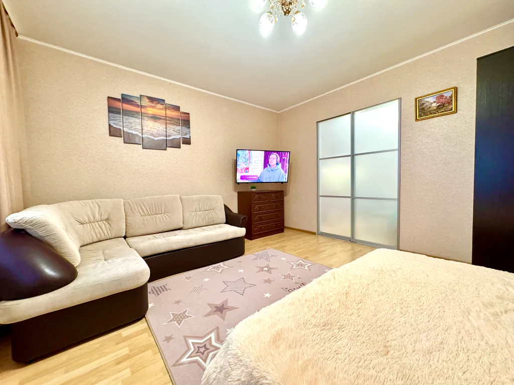 Квартира двухкомнатная в Советском, 60 м², Самара — фото 6