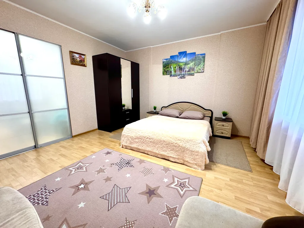 Квартира двухкомнатная в Советском, 60 м², Самара — фото 7