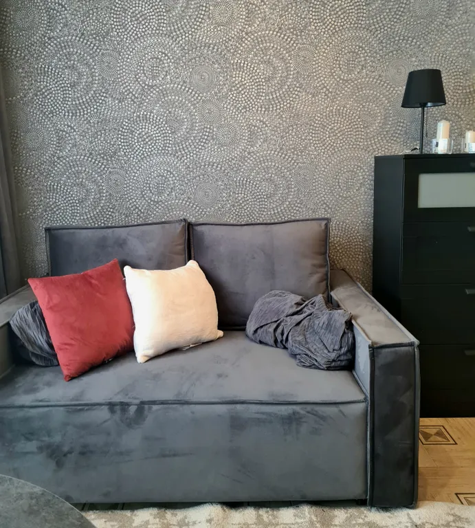 Квартира однокомнатная в Октябрьском, 47 м², Иркутск — спальня, фото 15
