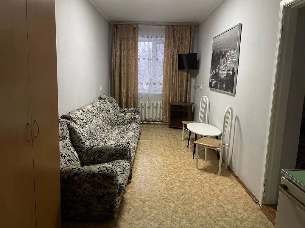 Четырёхместный номер двухкомнатный стандартный