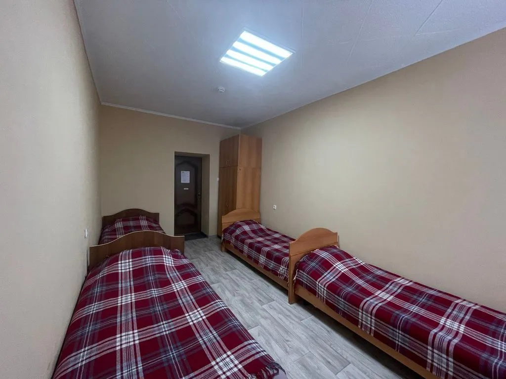 Четырёхместный номер Четырехместный стандартный номер с раздельными кроватями