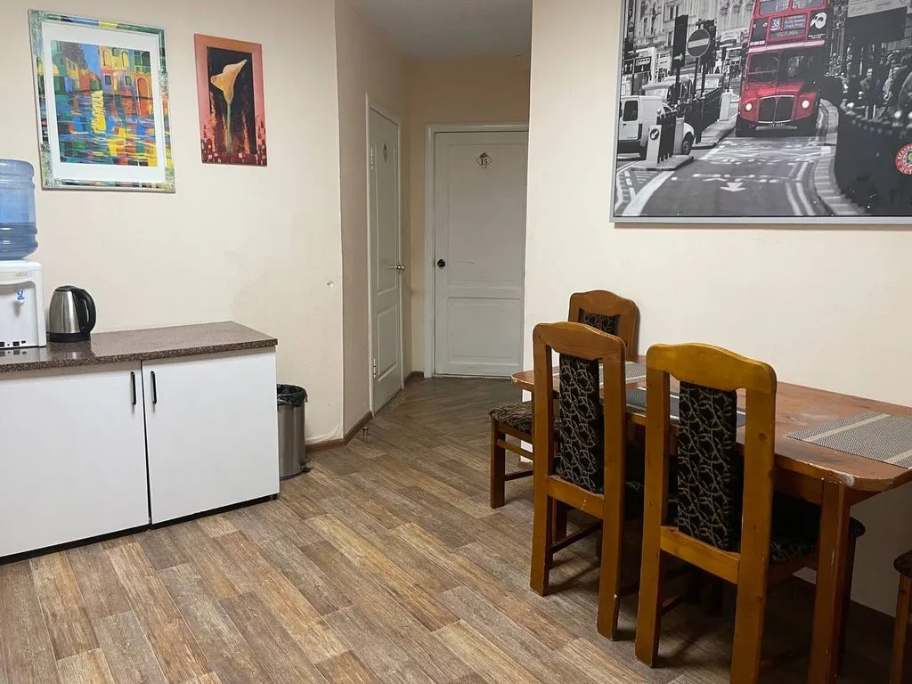 Четырёхместный номер категории эконом, раздельные кровати