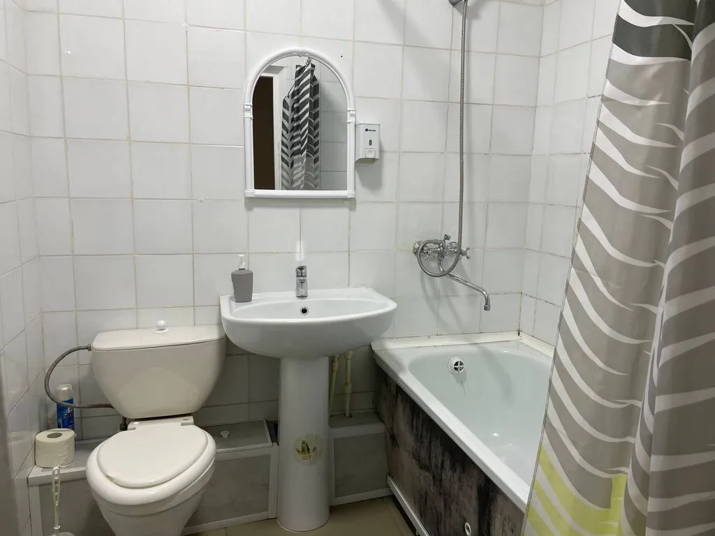 Четырёхместный номер категории эконом, раздельные кровати