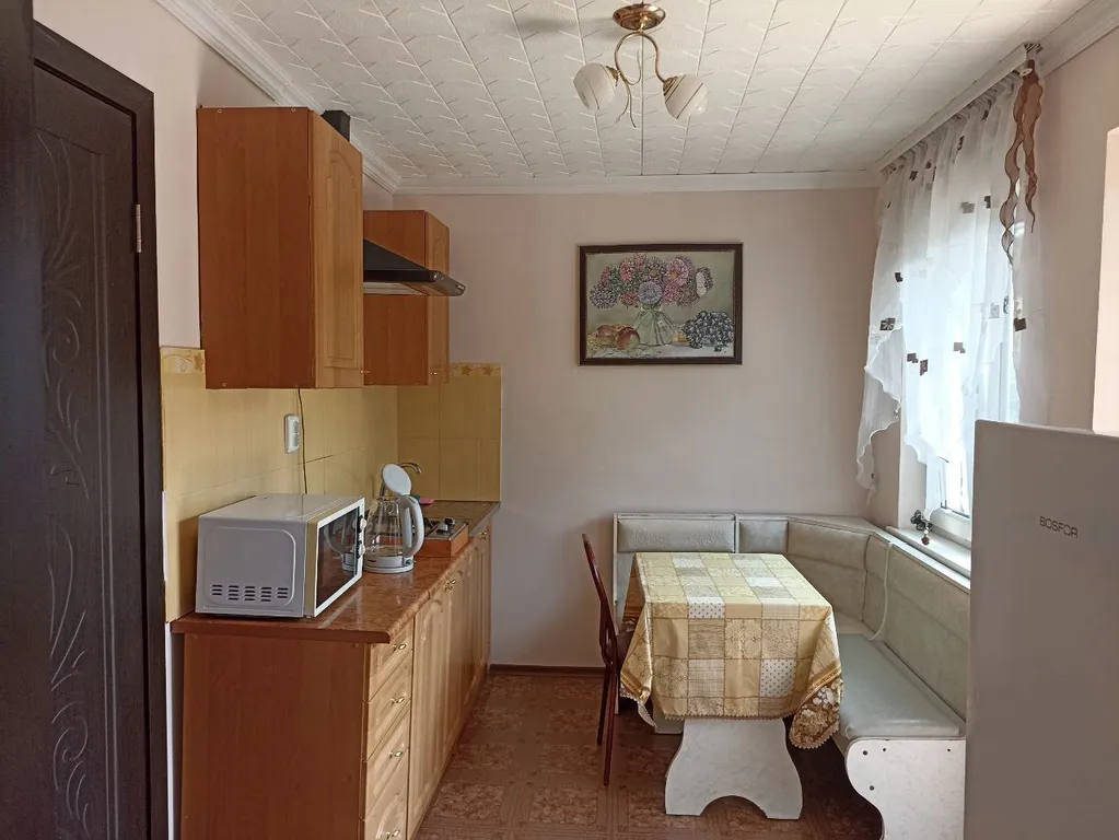 Дом на троих