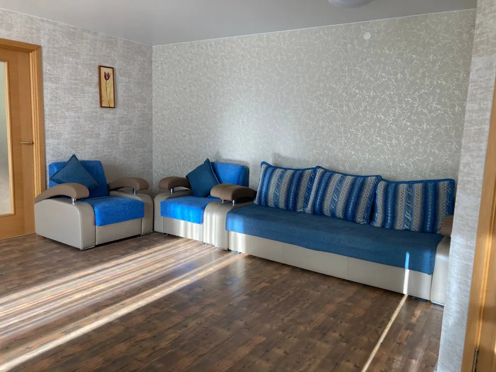 Квартира двухкомнатная на улице Новой, 72 м², Светлогорск — фото 2