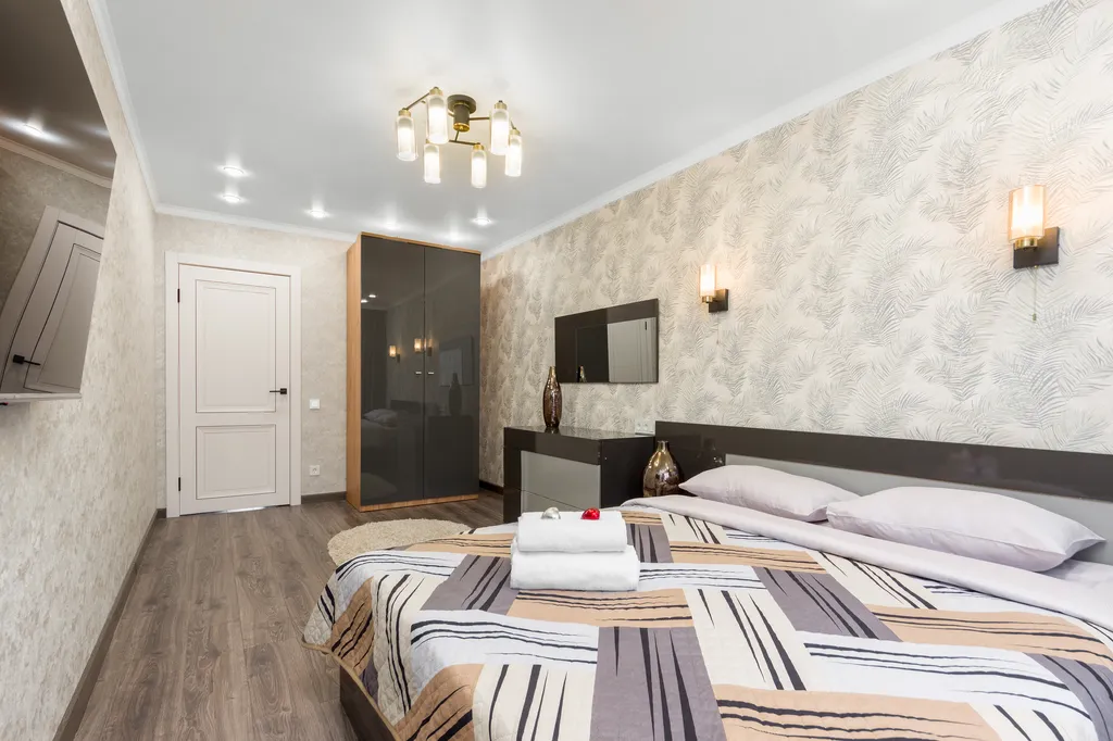 Квартира трёхкомнатная на улице Чайковского, 80 м², Кисловодск — спальня, фото 4