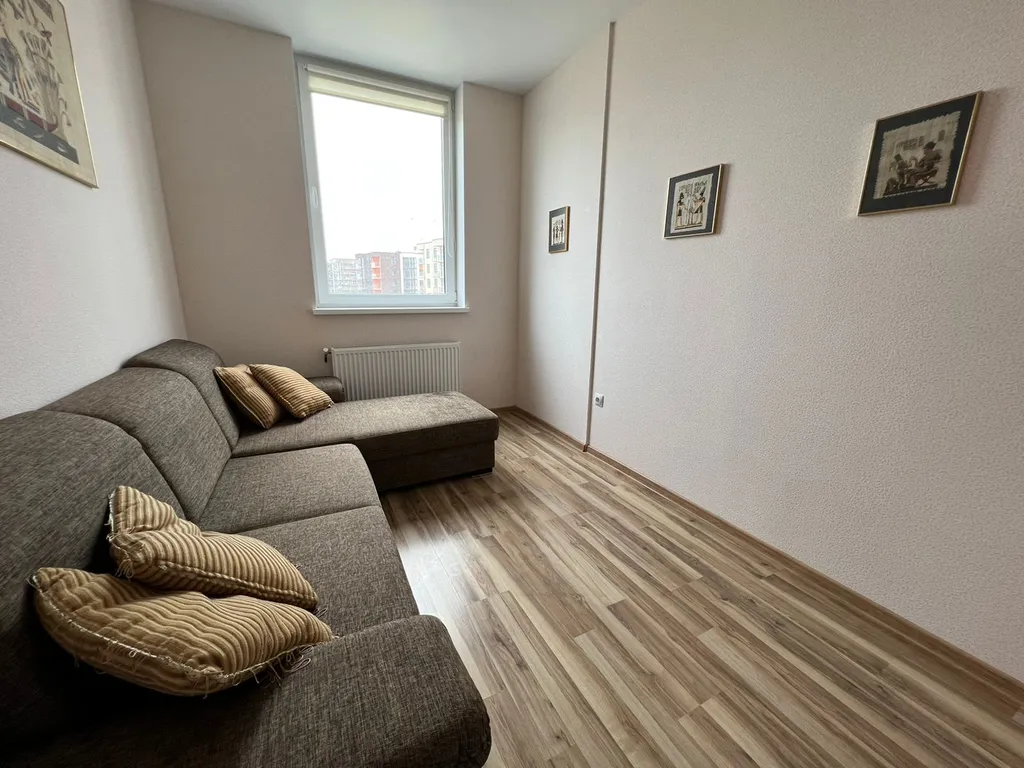 Апартаменты трёхкомнатные на улице Дачной, 72 м², Светлогорск — фото 7