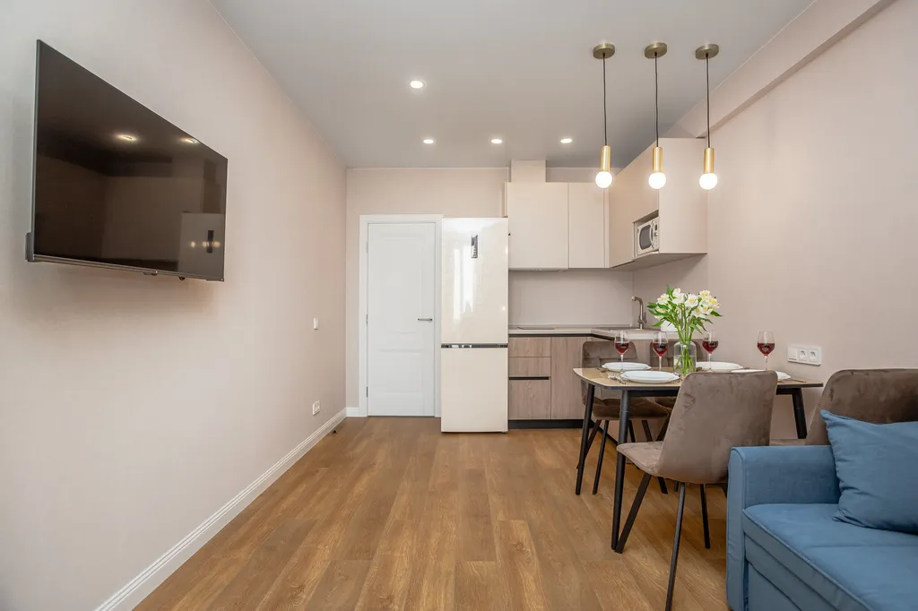 Квартира двухкомнатная в Ленинском, 50 м², Владивосток — кухня, фото 3