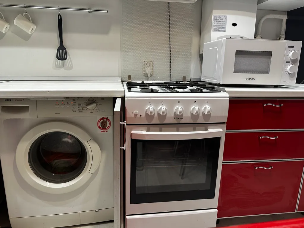 Квартира двухкомнатная у Горьковской, в Печёрах, 45 м², Нижний Новгород — кухня