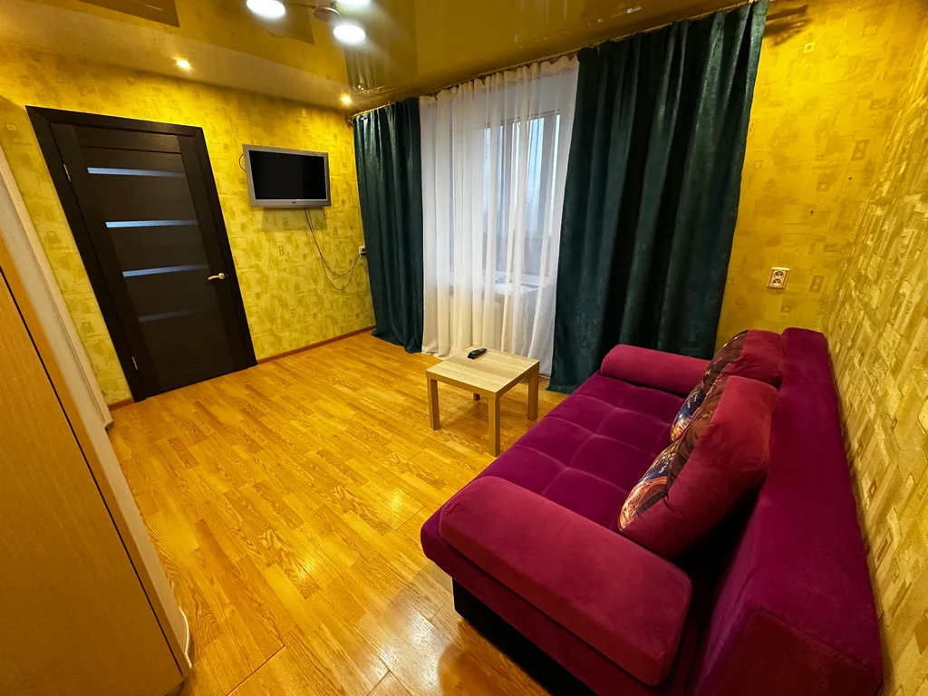 Квартира двухкомнатная у Горьковской, в Печёрах, 45 м², Нижний Новгород — спальня, фото 6