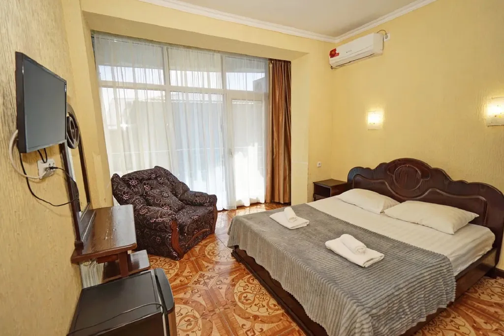 Трёхместный номер комфорт — Villa Classic, фото 1 из 5