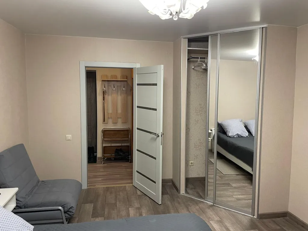 Квартира двухкомнатная в Советском, 49 м², Волгоград — фото 4