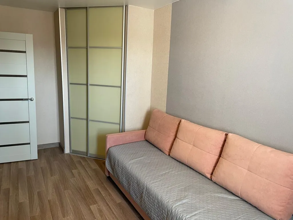 Квартира двухкомнатная в Советском, 49 м², Волгоград — фото 6