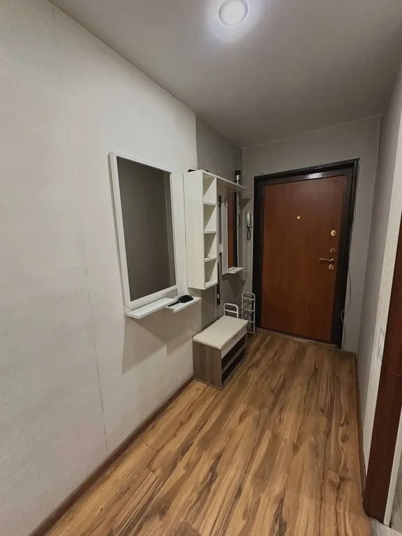 Квартира двухкомнатная в Верх-Исетском, 45 м², Екатеринбург — фото 11