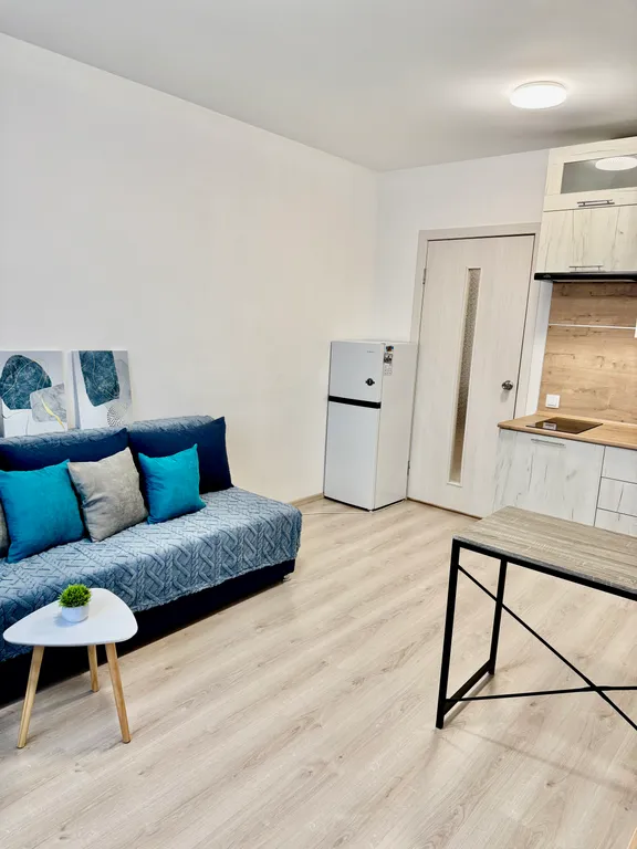 Студия однокомнатная в Академическом, 22 м², Екатеринбург — спальня, фото 5