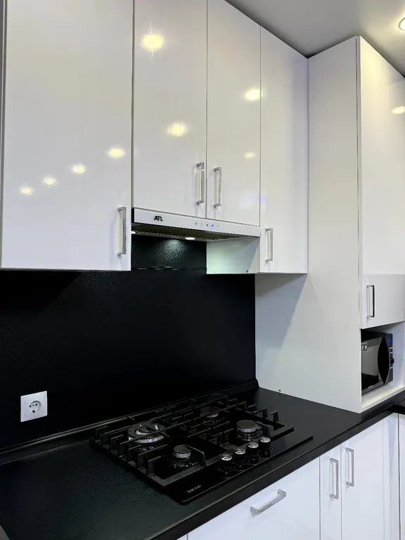 Квартира двухкомнатная на улице Брестской, 64 м², Рязань — кухня, фото 3