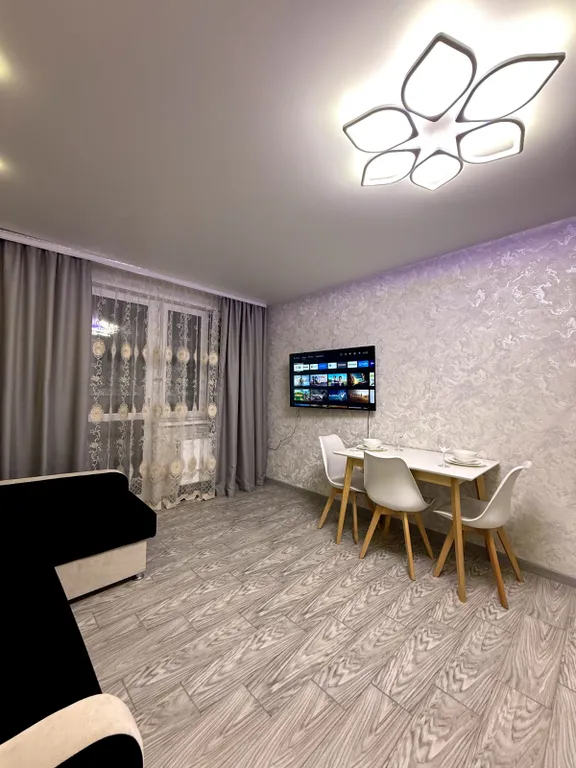 Квартира двухкомнатная на улице Брестской, 64 м², Рязань — кухня, фото 9