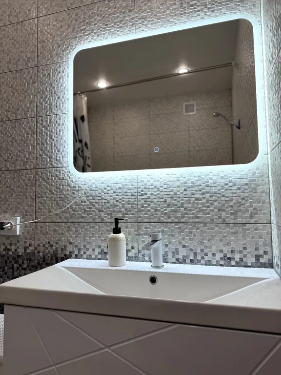 Квартира двухкомнатная на улице Брестской, 64 м², Рязань — ванная комната