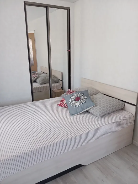 Уютная двушка со всем необходимым недалеко от центра