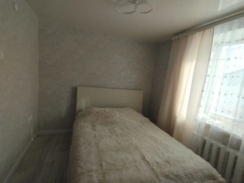 Квартира двухкомнатная на улице Южной, 44 м², Дивеево — спальня, фото 2