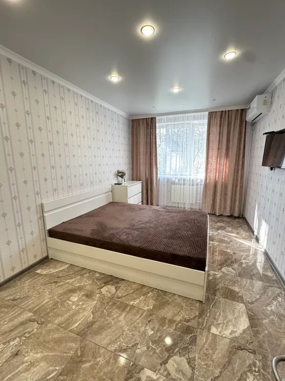 Квартира однокомнатная на улице Советской, 35 м², Минеральные Воды — спальня