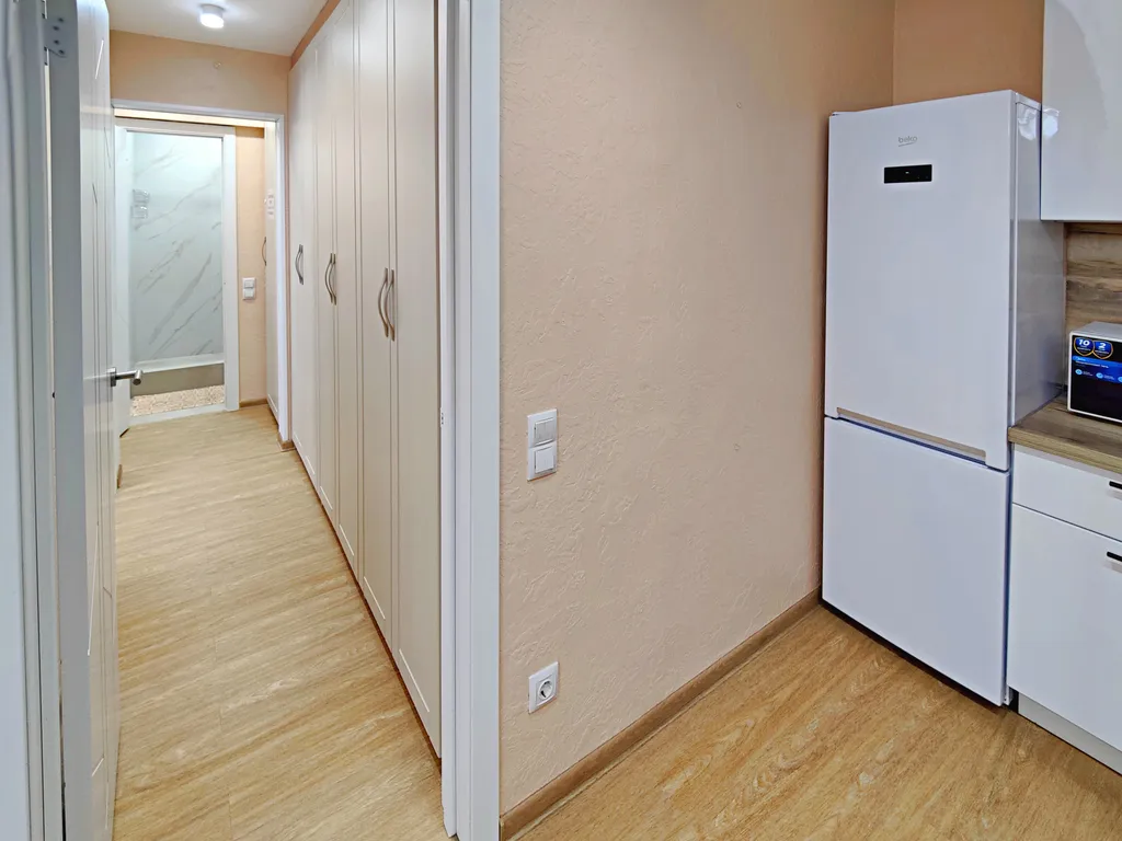 Апартаменты трёхкомнатные в Красноглинском, 52 м², Самара — фото 6