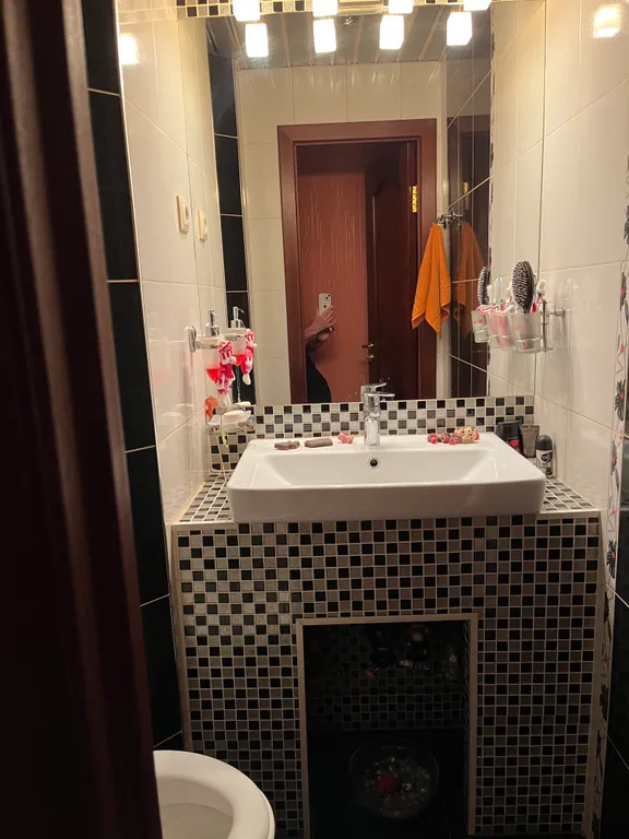 Квартира двухкомнатная в Канавинском, 56 м², Нижний Новгород — ванная комната, фото 2