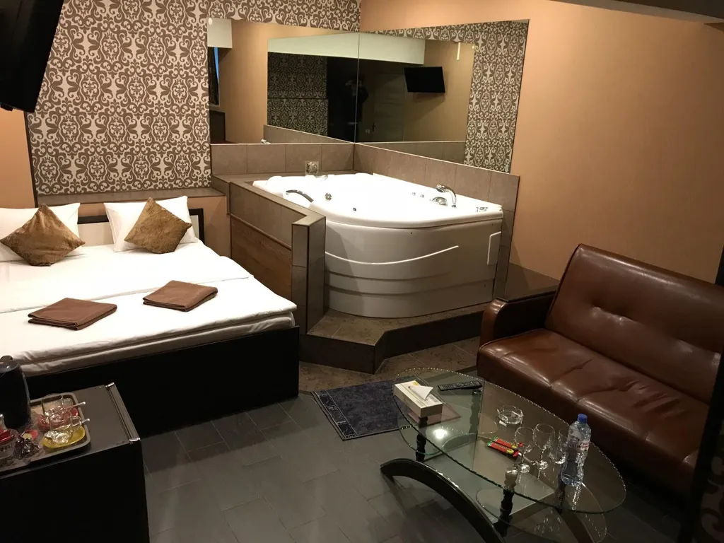 Двухместный номер с 1 кроватью люкс