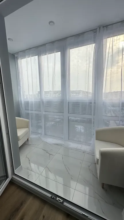 Квартира однокомнатная на улице Эшкинина, 45 м², Йошкар-Ола — вид из окна, фото 2