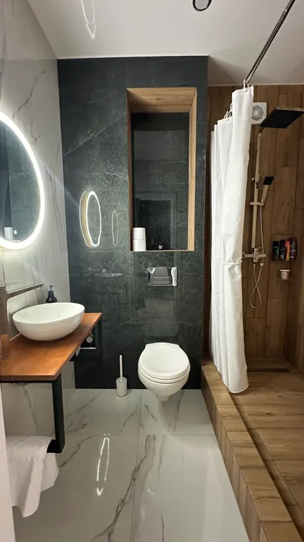 Квартира однокомнатная на улице Эшкинина, 45 м², Йошкар-Ола — ванная комната, фото 2