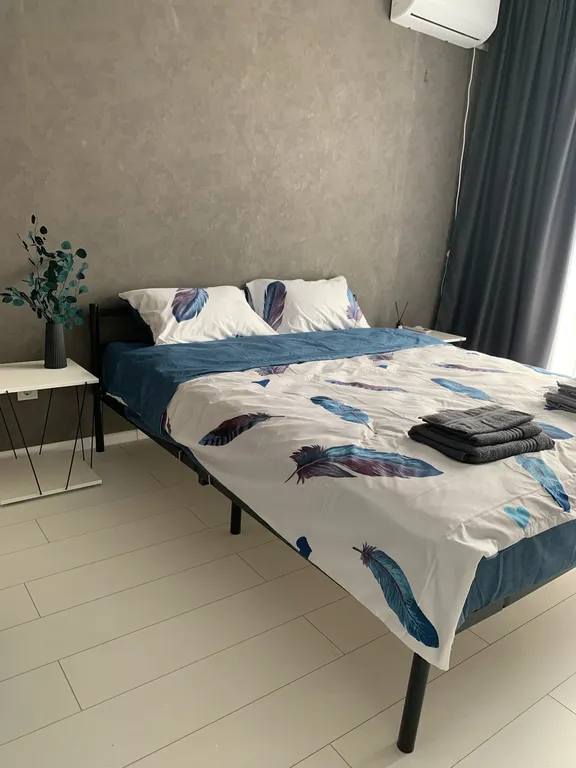 Квартира однокомнатная на улице Быстрецкой, 40 м², Рязань — спальня, фото 6