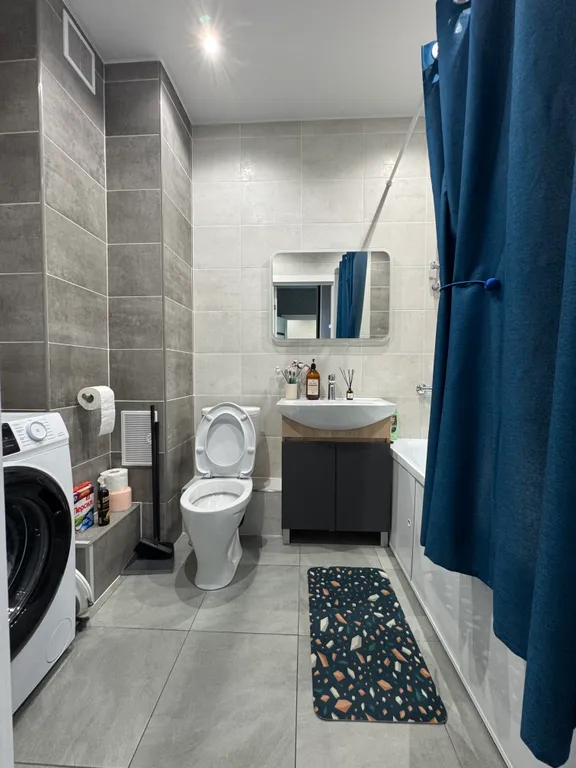 Квартира однокомнатная на улице Быстрецкой, 40 м², Рязань — ванная комната