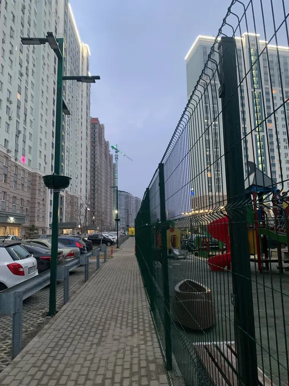 Квартира однокомнатная на улице Быстрецкой, 40 м², Рязань — двор, фото 4