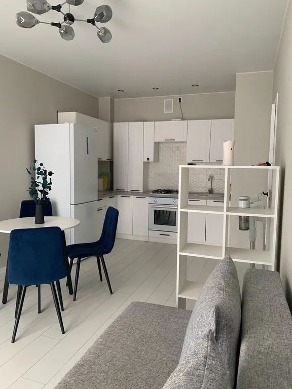 Квартира однокомнатная на улице Быстрецкой, 40 м², Рязань — кухня, фото 4