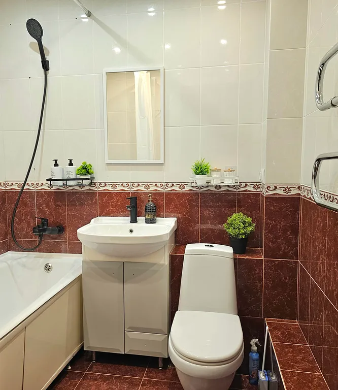 Квартира однокомнатная в Автозаводском, 35 м², Тольятти — ванная комната