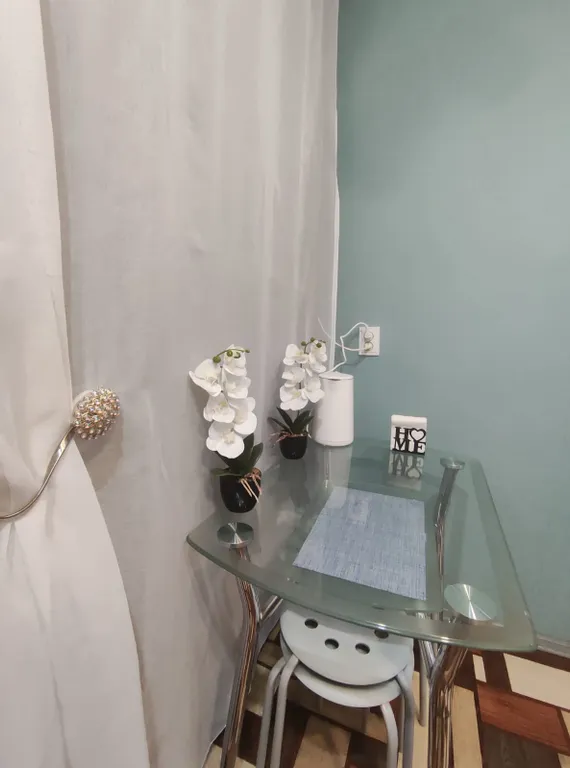 Квартира двухкомнатная на улице Некрасова, 50 м², Камышин — фото 16