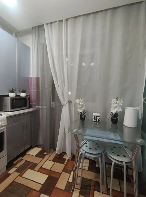 Квартира двухкомнатная на улице Некрасова, 50 м², Камышин — фото 18