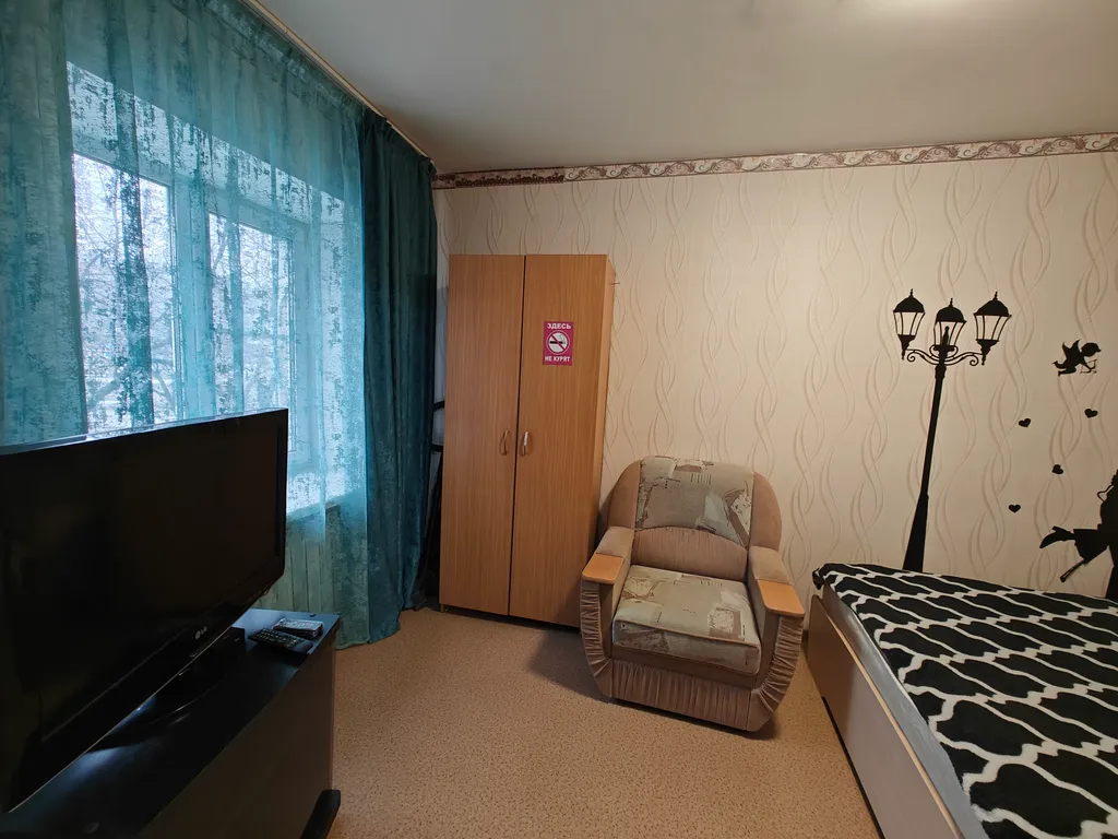Квартира трёхкомнатная на улице Ленина, 65 м², Микунь — фото 6