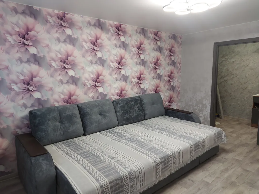 Квартира двухкомнатная на линии 4-я, 50 м², Маркс — спальня, фото 5