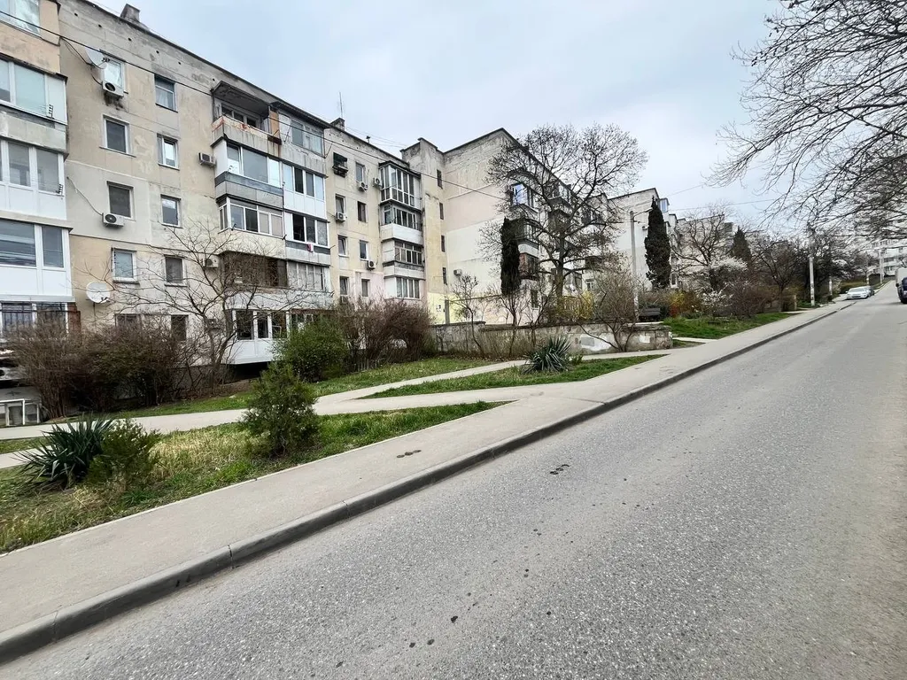 Квартира однокомнатная в Гагаринском, 45 м², Севастополь — фото 3
