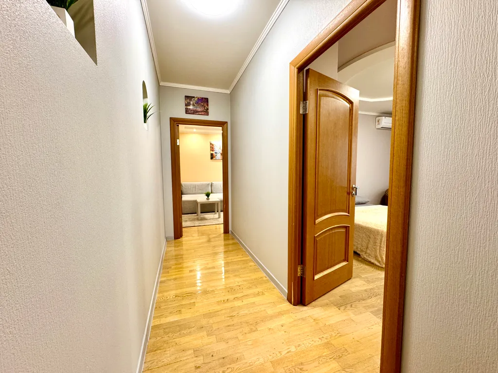 Квартира двухкомнатная в Самарском, 75 м², Самара — фото 33